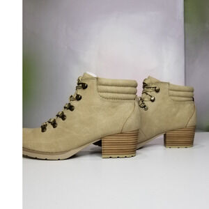 b.o.c BORN Women's Alder Block Heel Ankle Boots Size 7.5   NWT